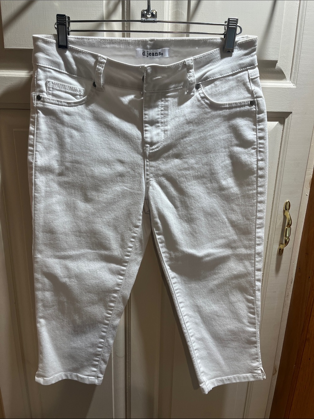 d. jeans Men’s White Slim Straight Stretch Jeans